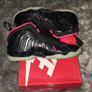 Black Nike Foamposites